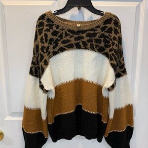 ePretty Leopard Patterned Color Block Sweater